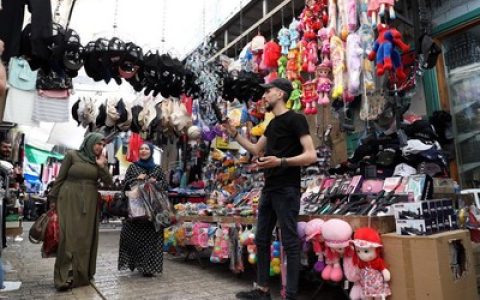 穷人翻身唯一出路 只有这两种途径