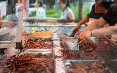 开卤菜店一年能赚多少钱 卤菜店的利润一般有多少