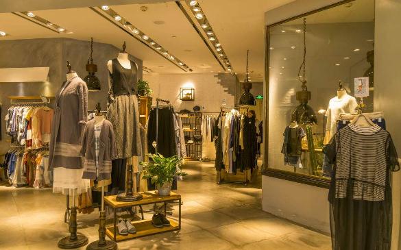 新手开服装店在哪里拿货，常见的六个渠道-1