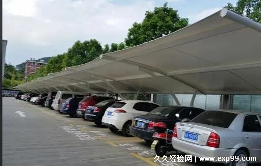 膜结构车棚价格一平大约是多少? 240元-480元(面积大施工成本低)