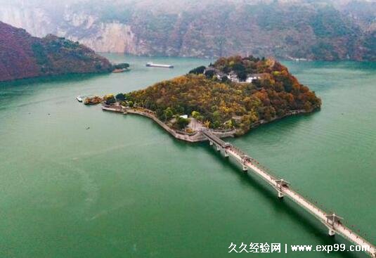 白帝城位于什么地方朝辞白帝彩云间 重庆市奉节县
