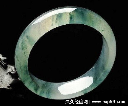 翡翠真假和好坏的区别