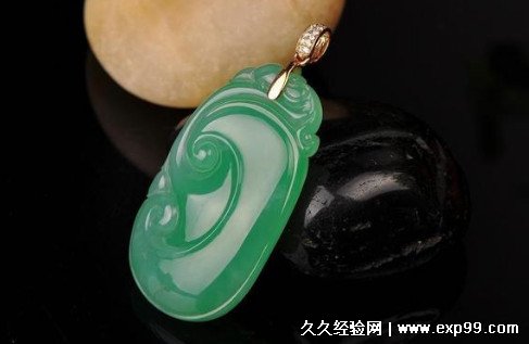 翡翠真假和好坏的区别