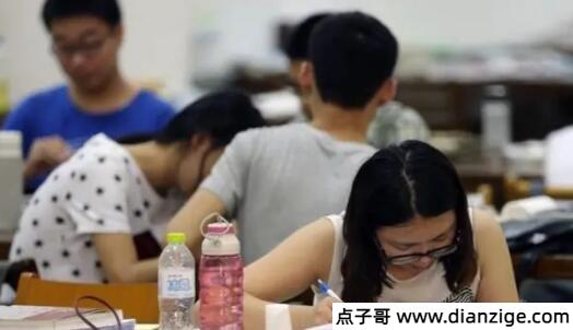 奶嘴乐热梗是什么意思 用来麻醉普通人的娱乐