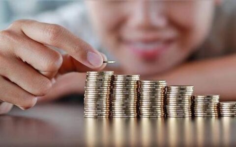 存钱和存黄金哪个好？看完这篇文章就知道了